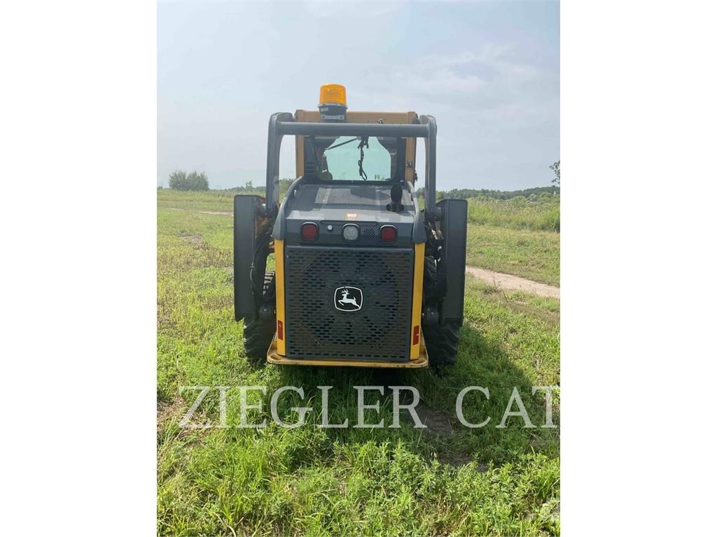 John Deere & CO. 318D Skid steer loaders