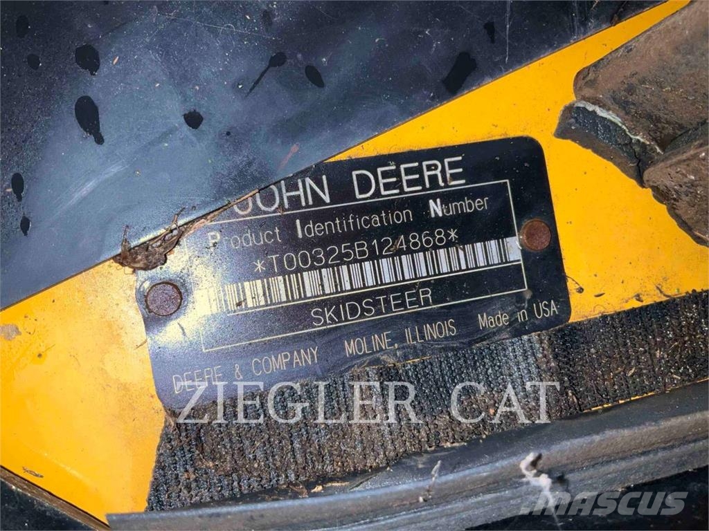 John Deere & CO. 325 Skid steer mini nakladalci