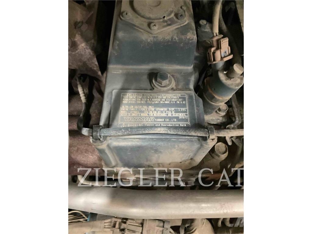 John Deere & CO. 326G Мини товарачи
