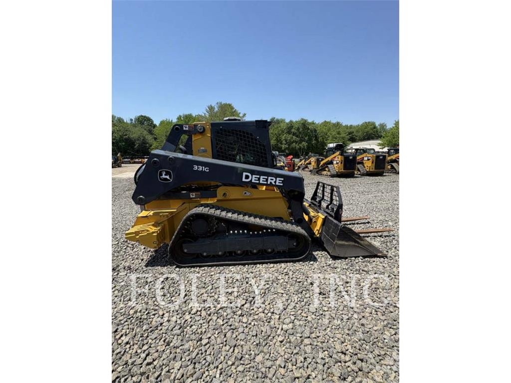 John Deere & CO. 331G لوادر زحافة