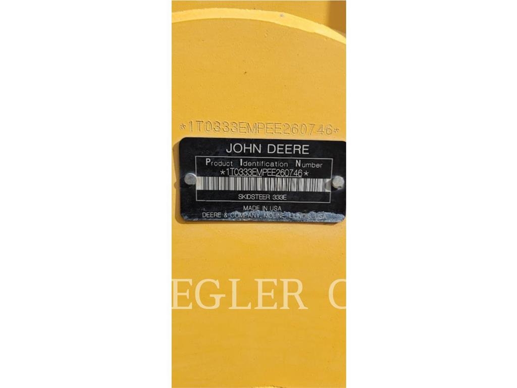 John Deere & CO. 333E Paletli yükleyiciler