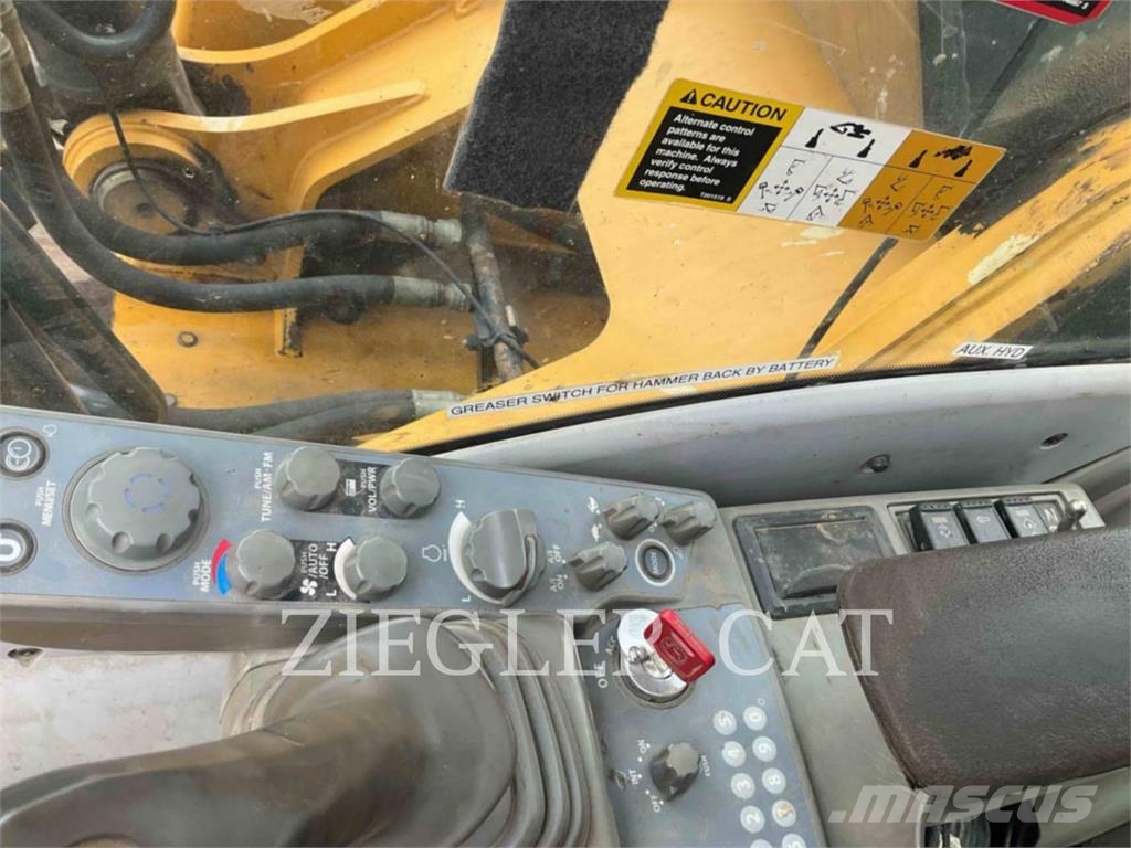 John Deere & CO. 350GLC Pásové rýpadlá