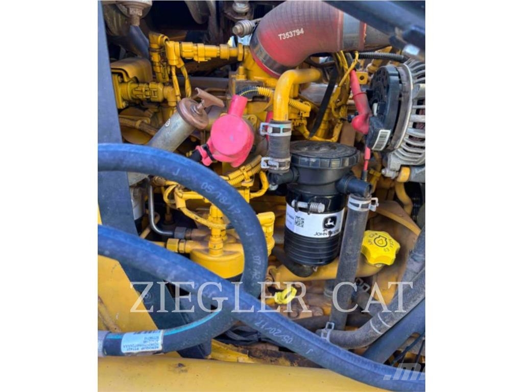 John Deere & CO. 410L Buldoexcavatoare
