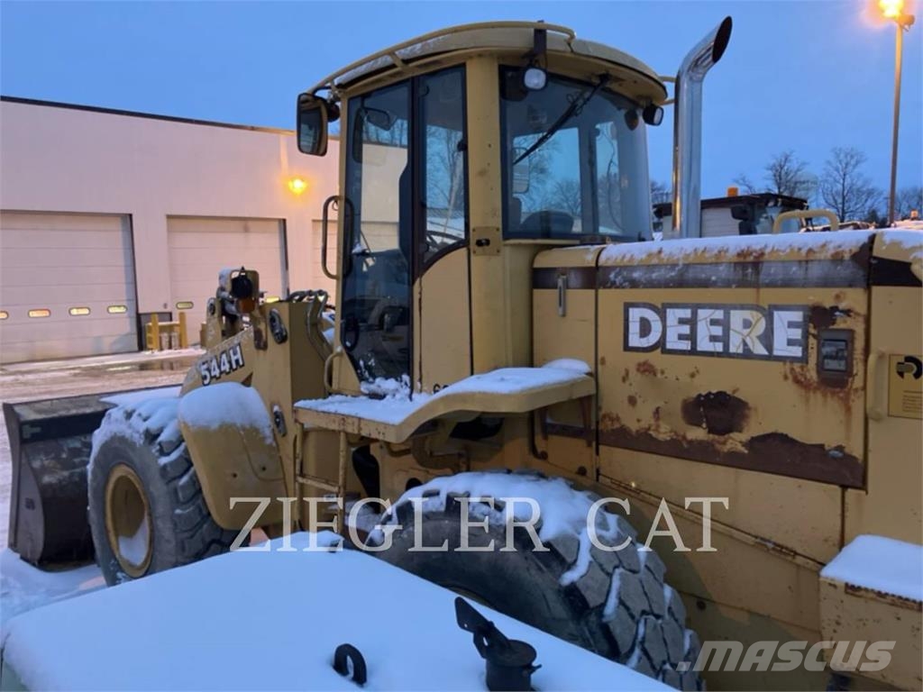 John Deere & CO. 544H Incarcator pe pneuri