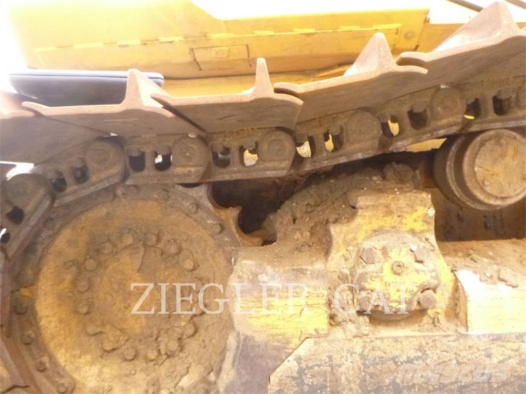 John Deere & CO. 700J بلدوزرات مجنزرة