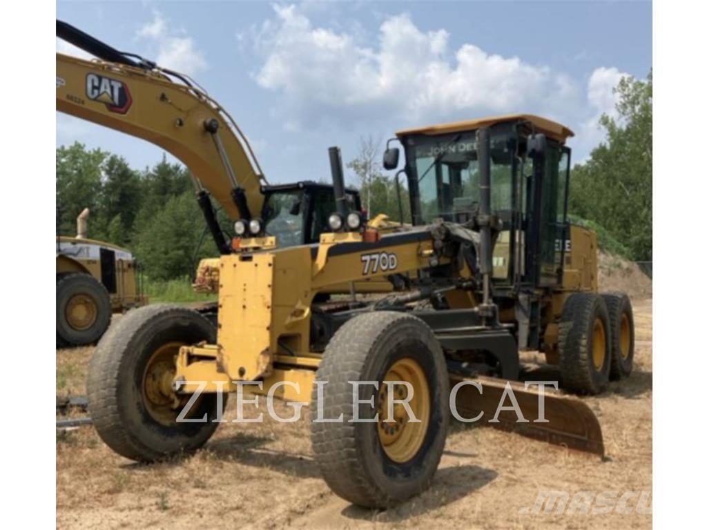 John Deere & CO. 770D معدات تمهيد الطرق