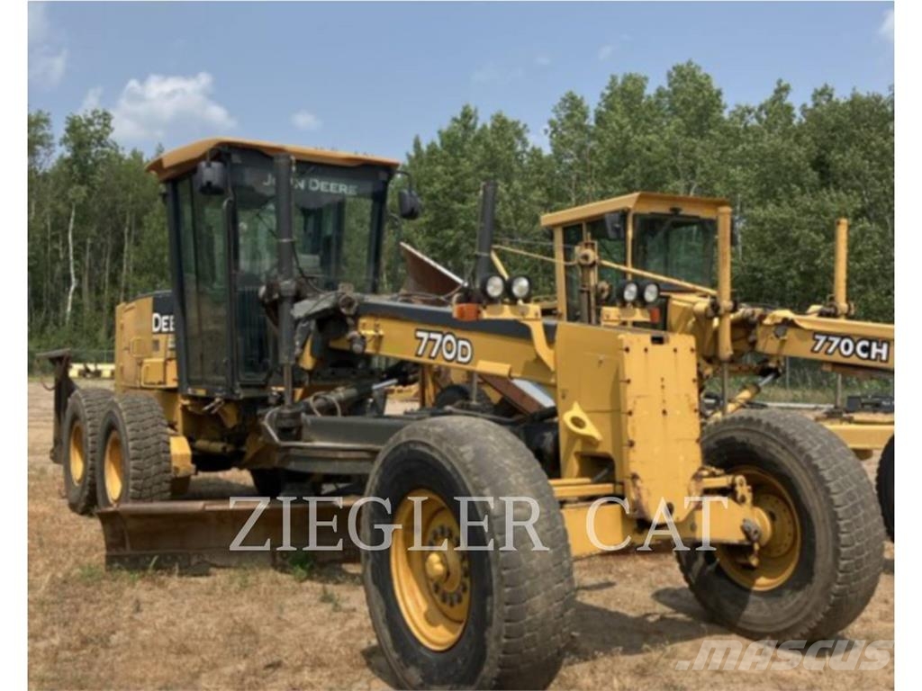 John Deere & CO. 770D معدات تمهيد الطرق