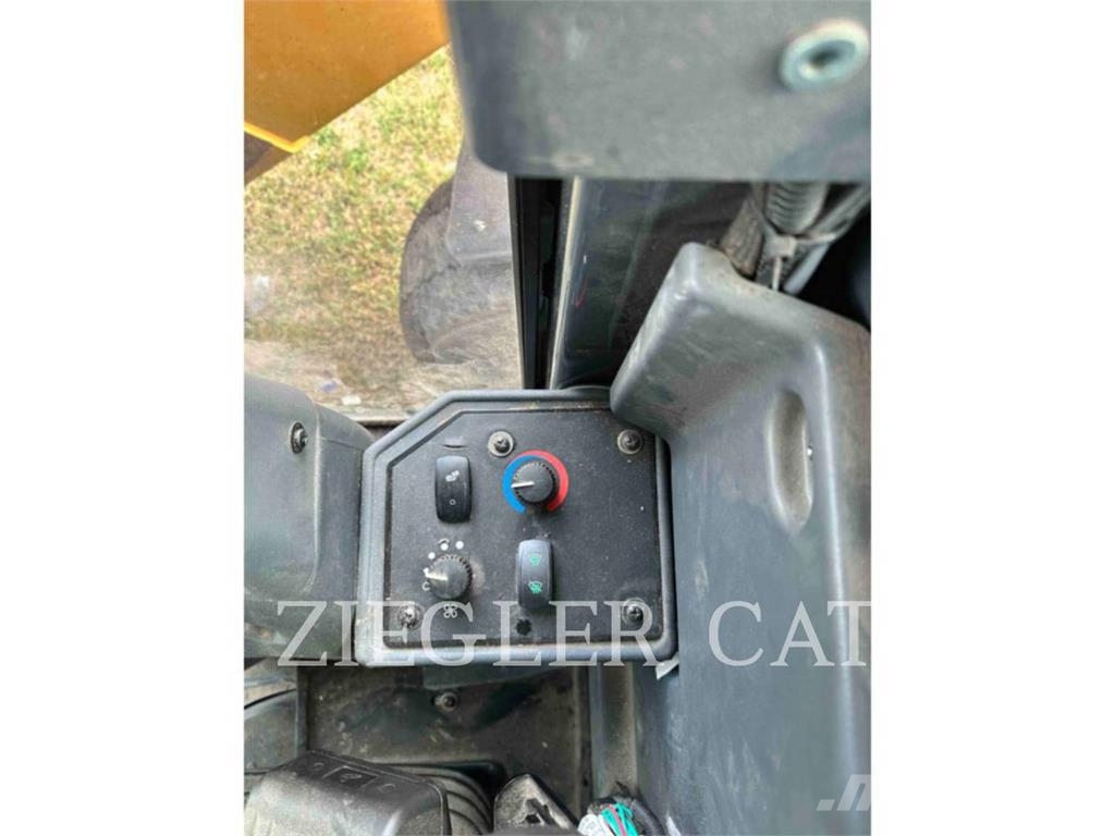 John Deere & CO. 770GP Grejdery