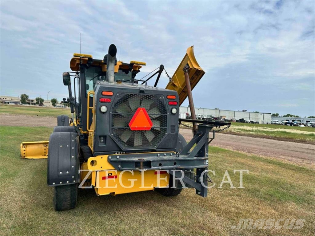 John Deere & CO. 770GP Grejdery