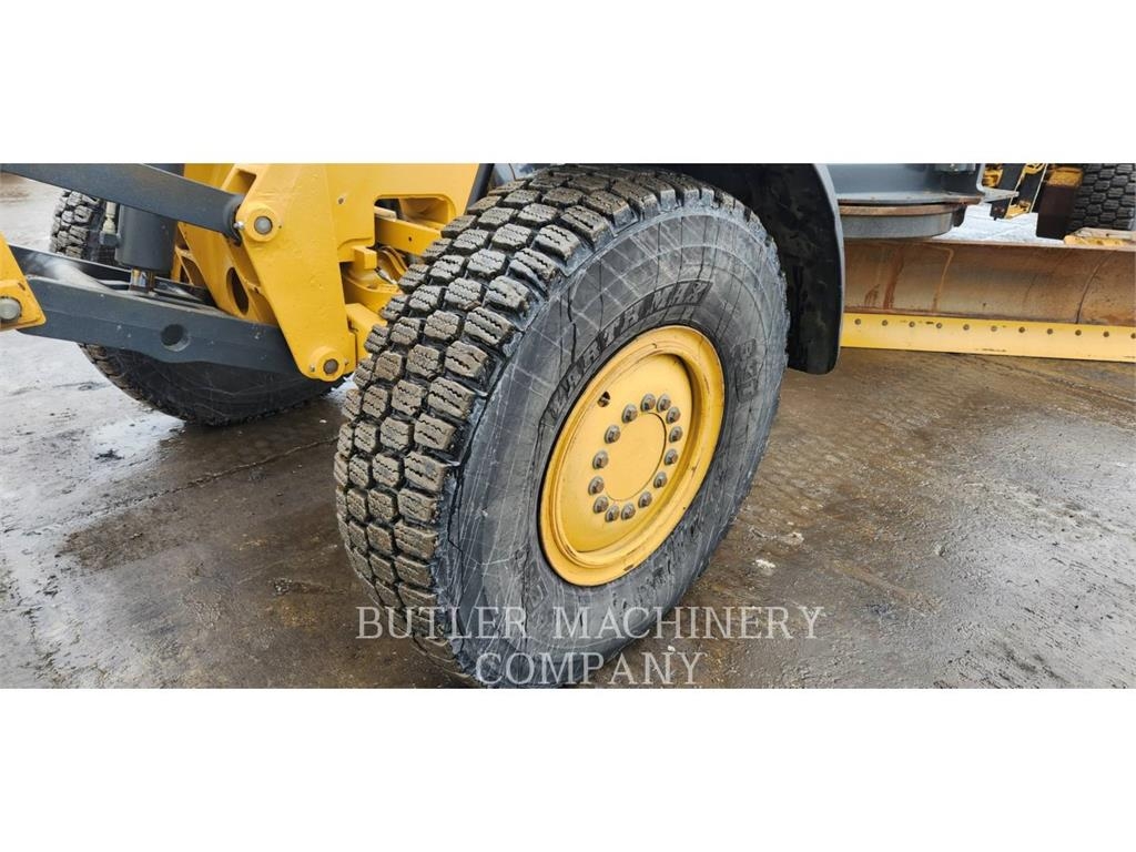 John Deere & CO. 772GP معدات تمهيد الطرق