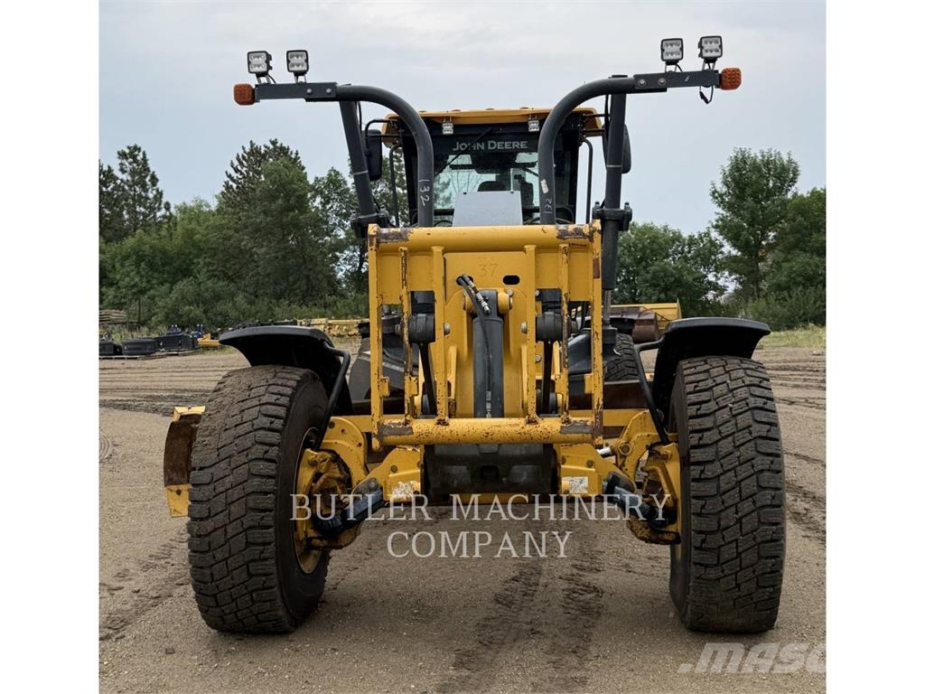 John Deere & CO. 772GP معدات تمهيد الطرق
