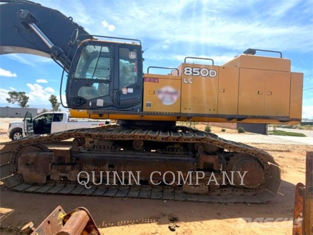 John Deere & CO. 850D Crawler excavators