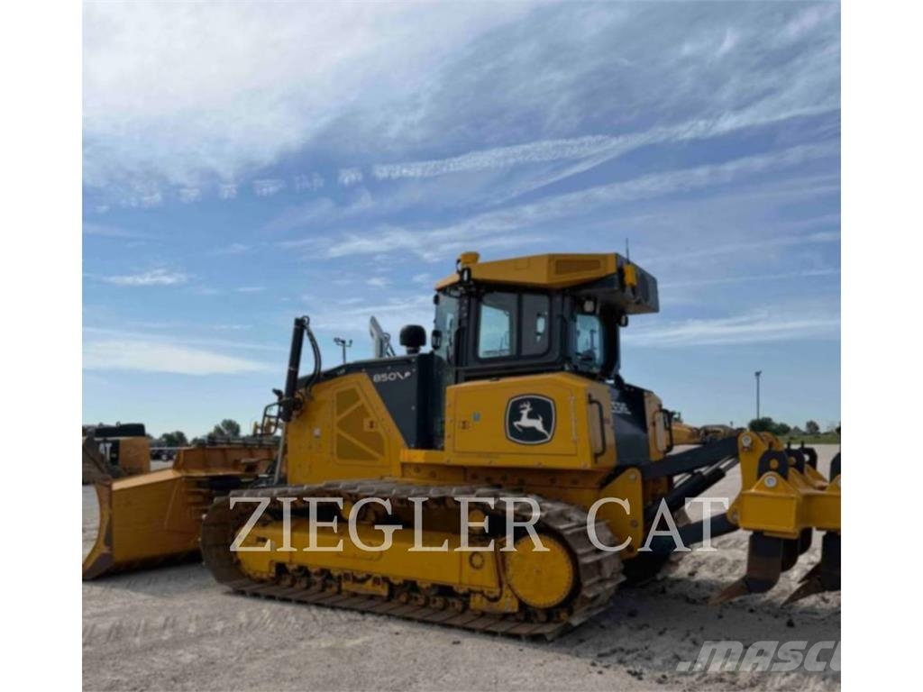 John Deere & CO. 850P, 2025, Altoona, Iowa, United States - Used
