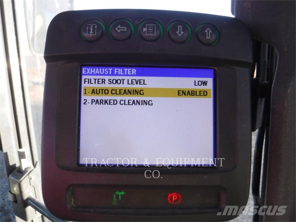 John Deere & CO. 872GP معدات تمهيد الطرق