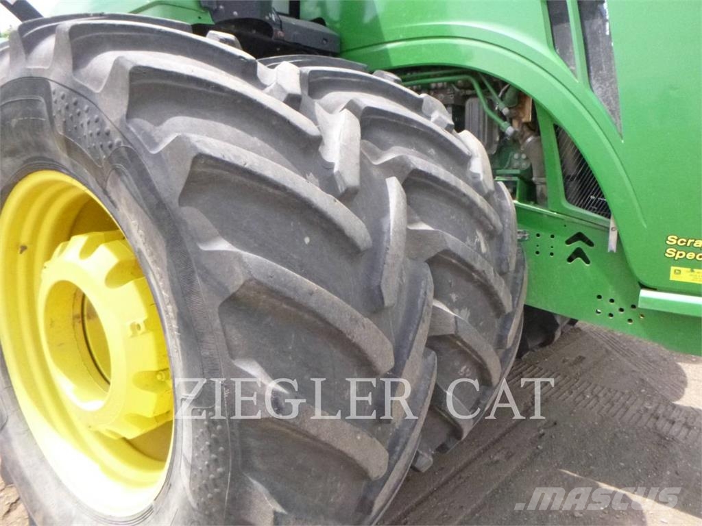 John Deere & CO. 9520R Tractoren