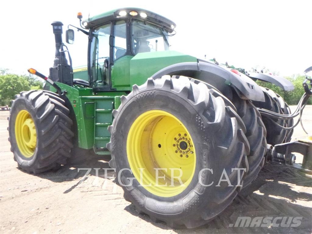 John Deere & CO. 9520R Tractoren