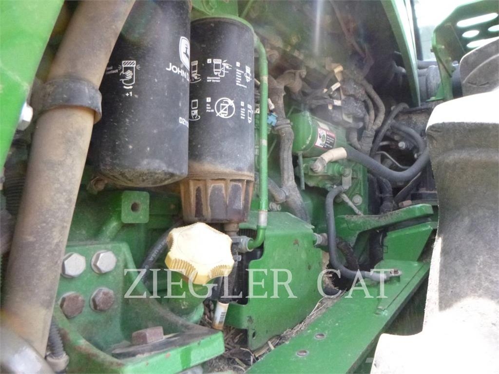 John Deere & CO. 9520R Tractoren