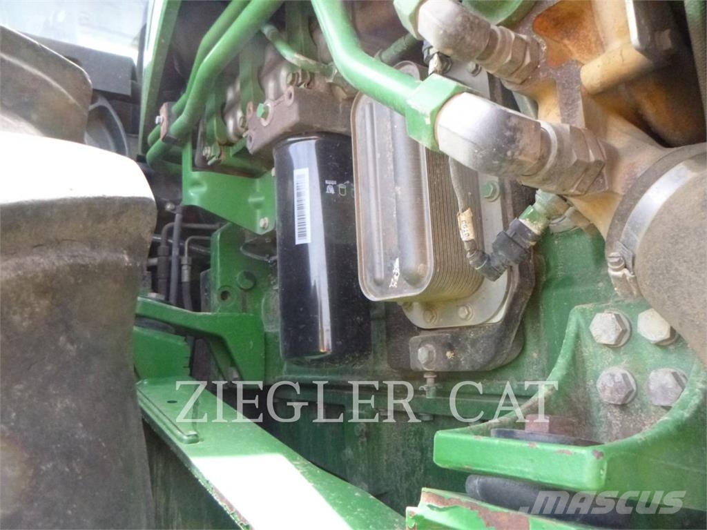 John Deere & CO. 9520R Tractoren