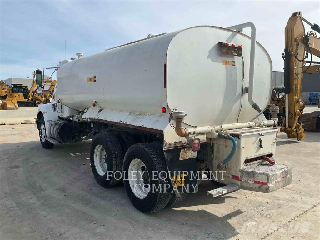 Kenworth WTRTRK4K Camiones cisternas