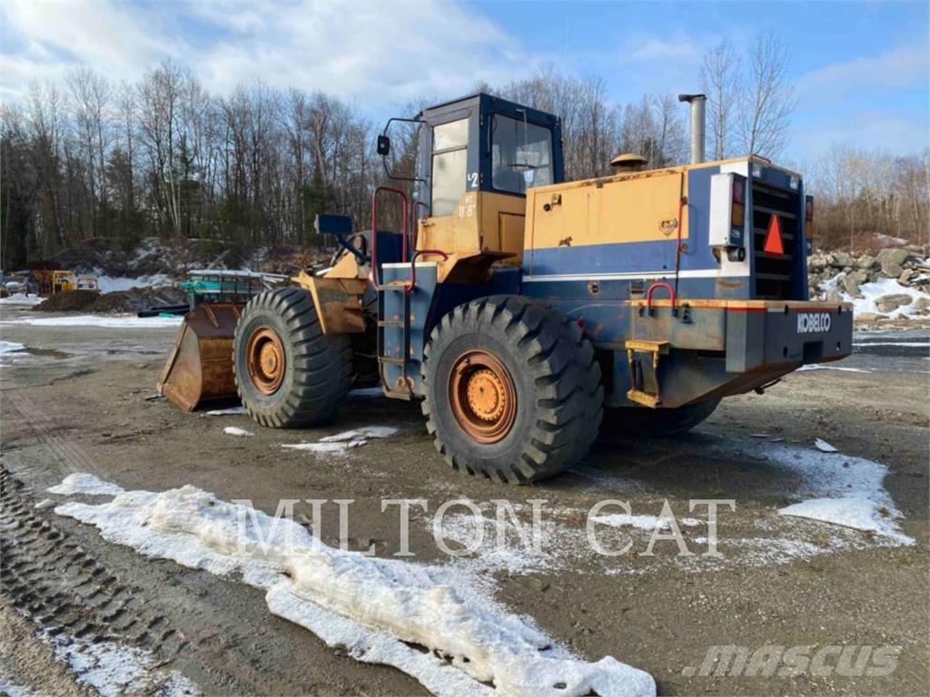 Kobelco / KOBE STEEL LTD LK900 Cargadoras sobre ruedas