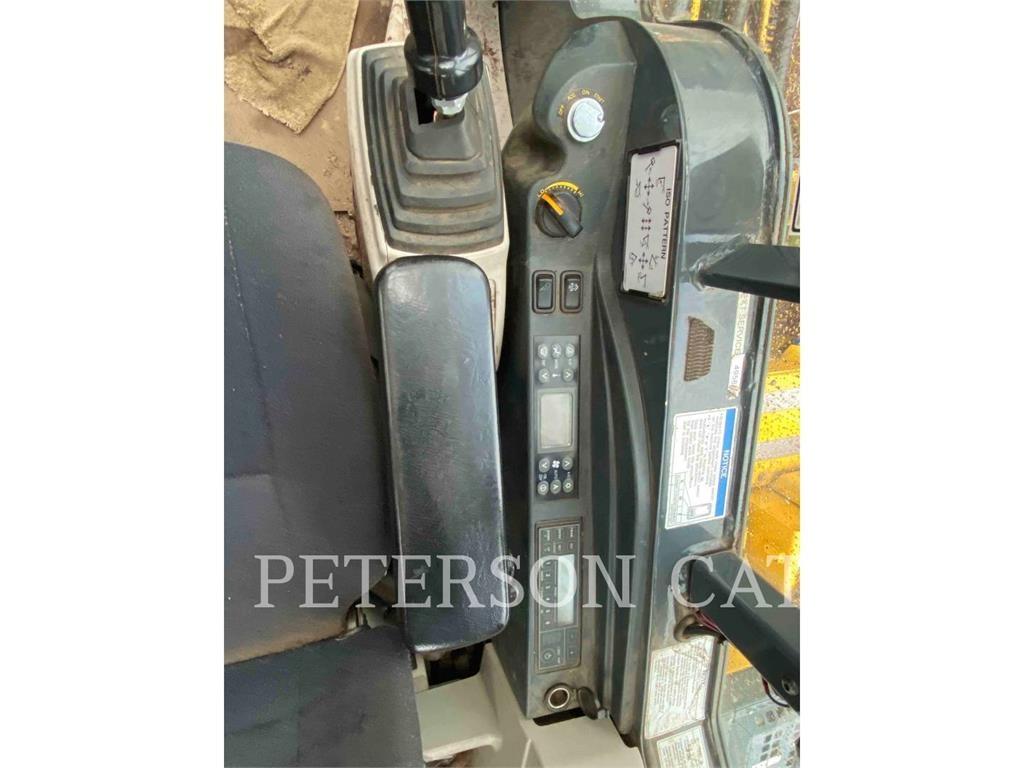 Kobelco / KOBE STEEL LTD SK300LC Kombinované stroje