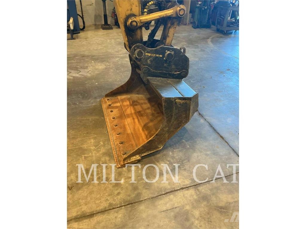 Kobelco / KOBE STEEL LTD SK75SR Lánctalpas kotrók