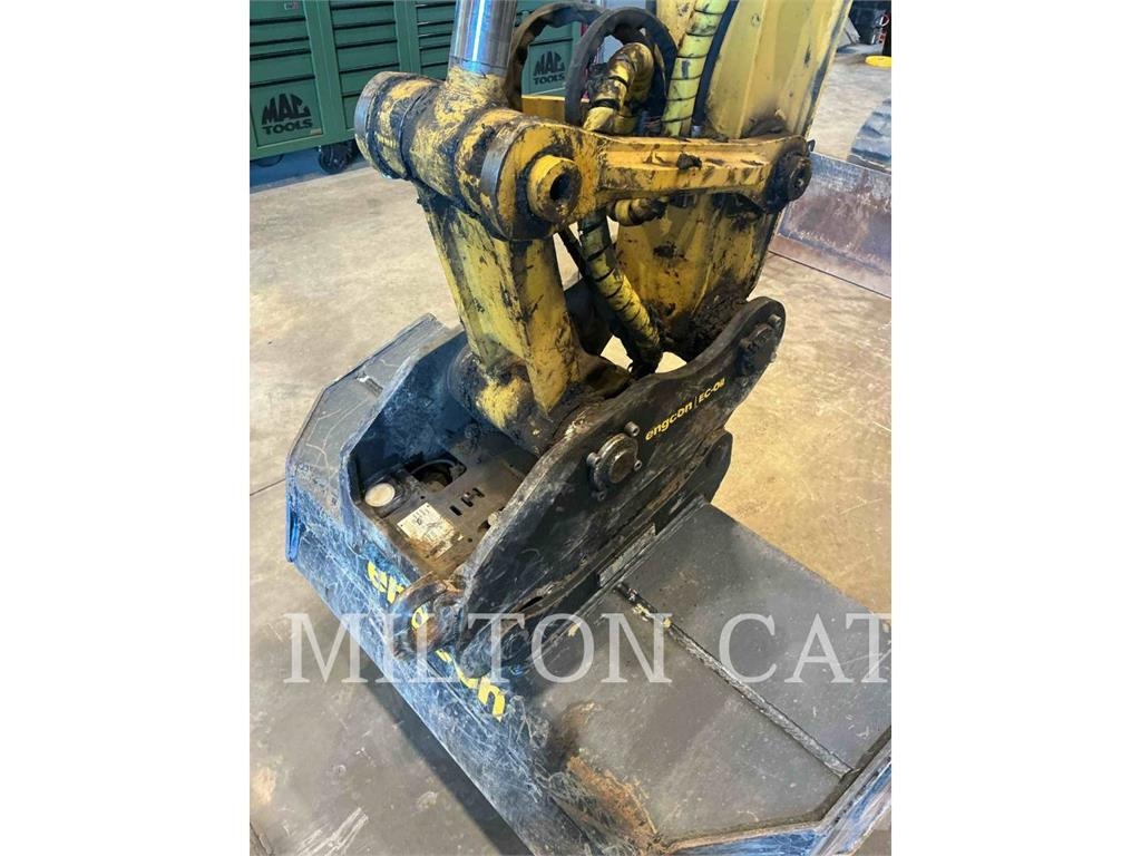 Kobelco / KOBE STEEL LTD SK75SR Lánctalpas kotrók