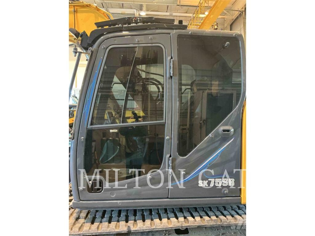 Kobelco / KOBE STEEL LTD SK75SR Lánctalpas kotrók