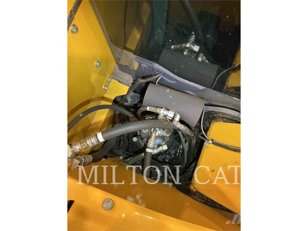 Kobelco / KOBE STEEL LTD SK75SR Lánctalpas kotrók