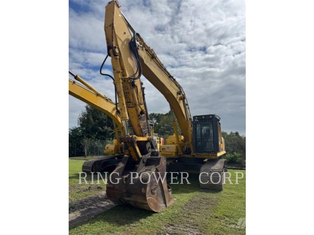Komatsu AMERICA/DRESSER PC360LC-11 حفارات زحافة