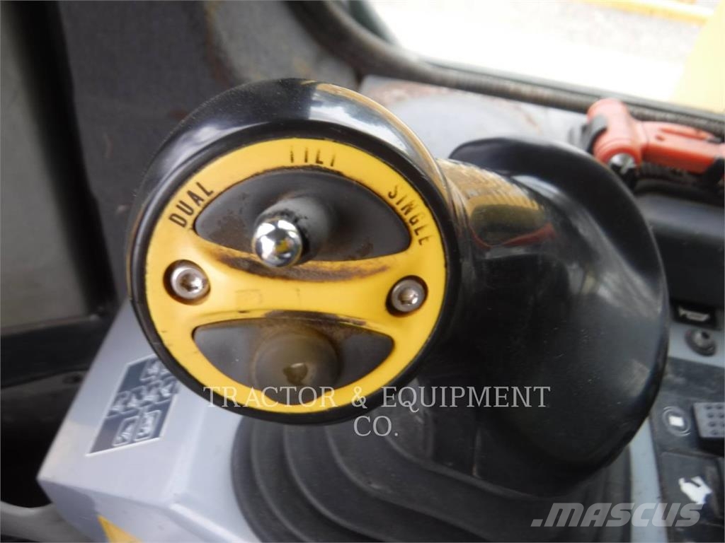 Komatsu D275AX-5EO Bouteurs sur chenilles
