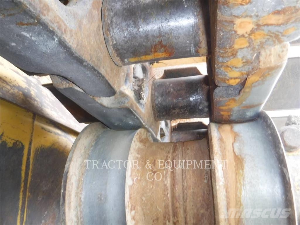 Komatsu D275AX-5EO Bouteurs sur chenilles