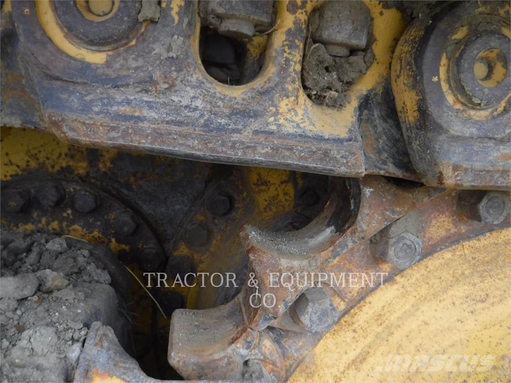 Komatsu D275AX-5EO Bouteurs sur chenilles