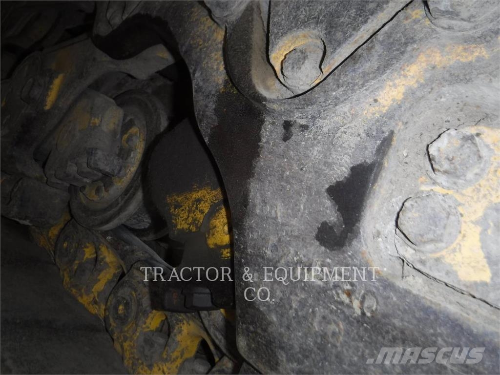Komatsu D275AX-5EO Bouteurs sur chenilles