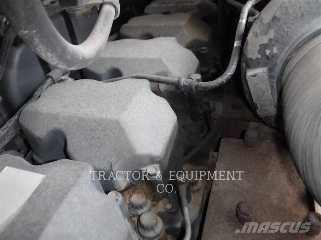Komatsu D275AX-5EO Bouteurs sur chenilles