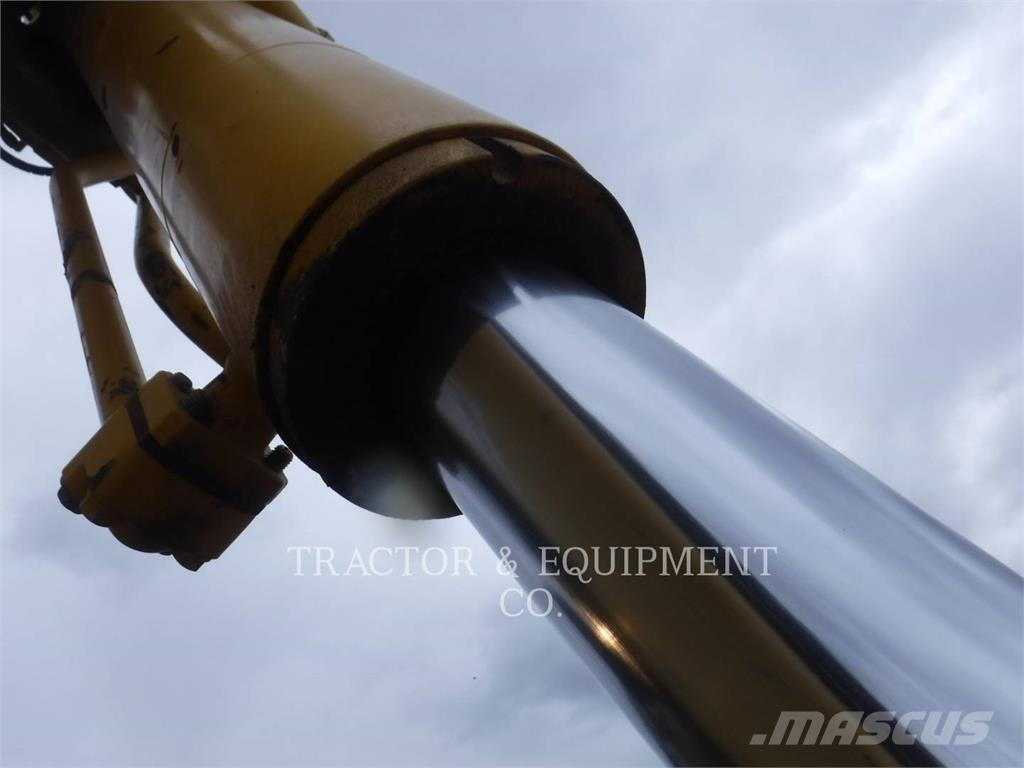 Komatsu D275AX-5EO Bouteurs sur chenilles