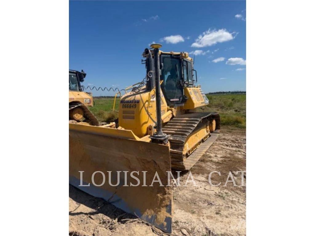 Komatsu D61PX-24 Dozer cingolati
