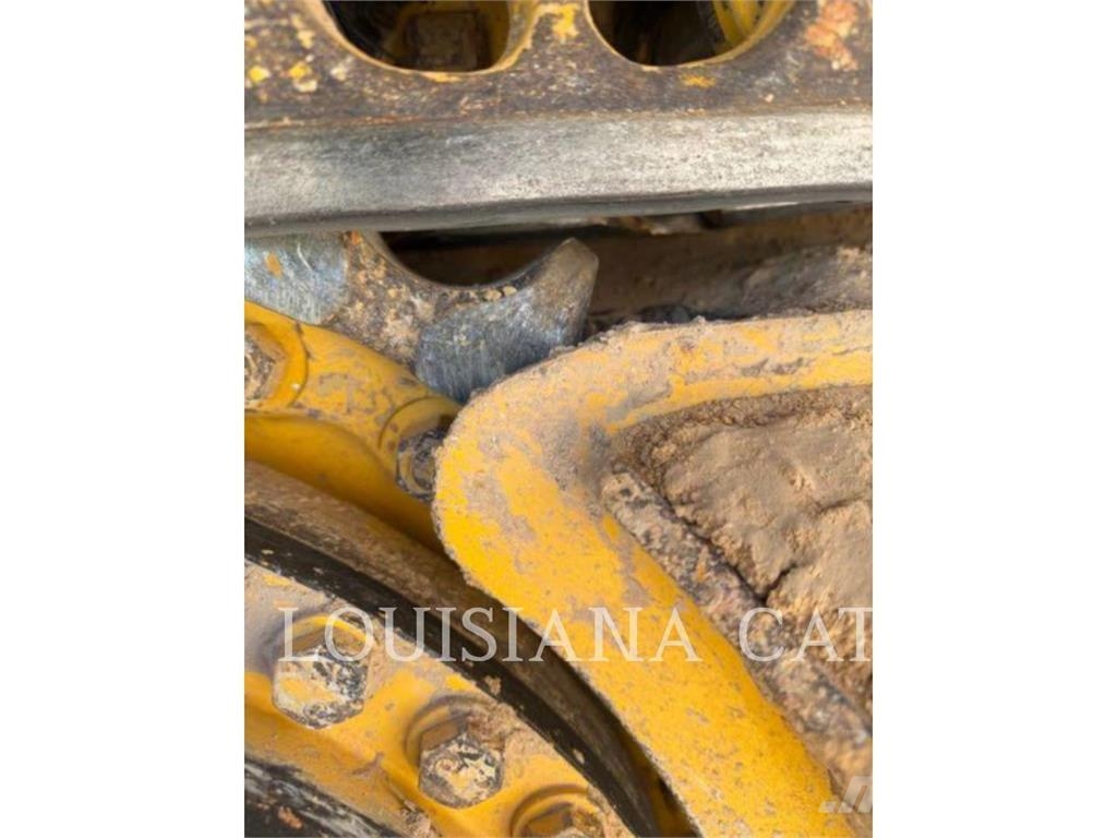 Komatsu D61PX-24 Dozer cingolati