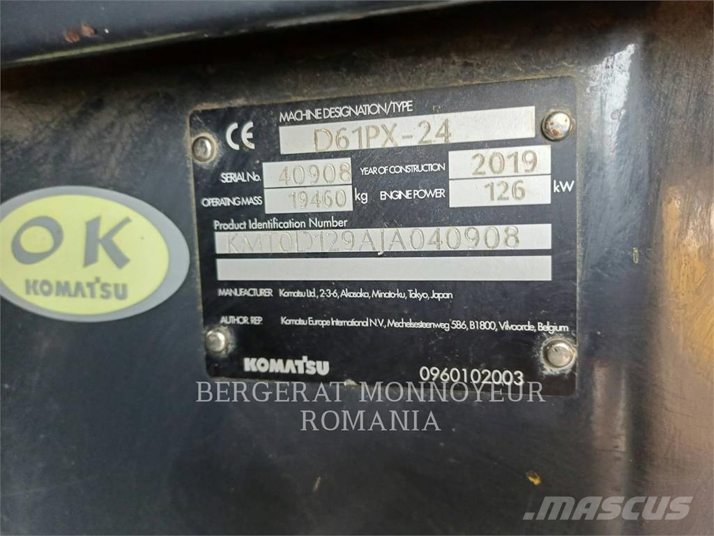 Komatsu D61PX-24 Paletli dozerler