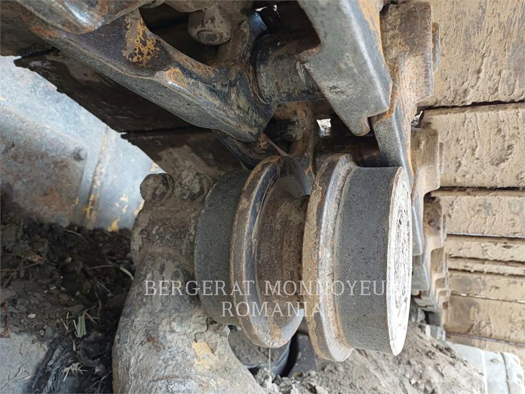 Komatsu D61PX-24 Paletli dozerler