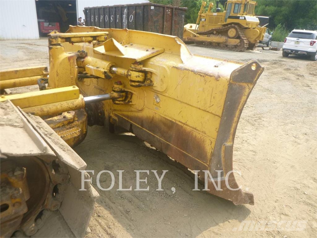 Komatsu D61PX1-23 Buldozer sobre oruga