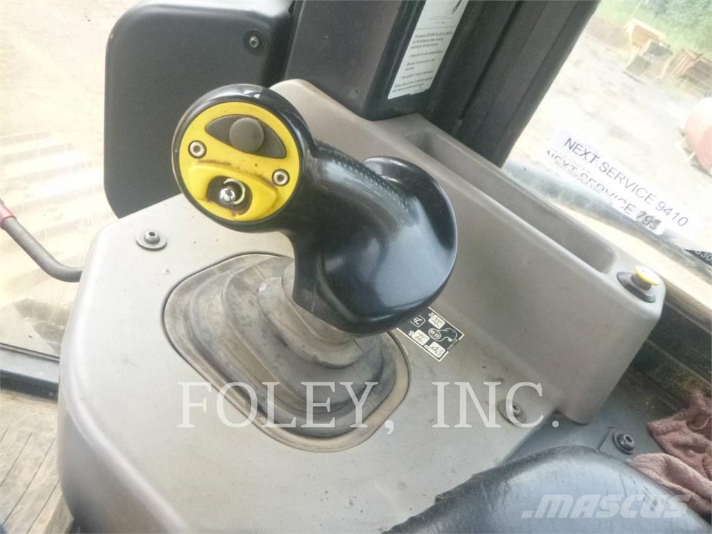 Komatsu D61PX1-23 Buldozer sobre oruga
