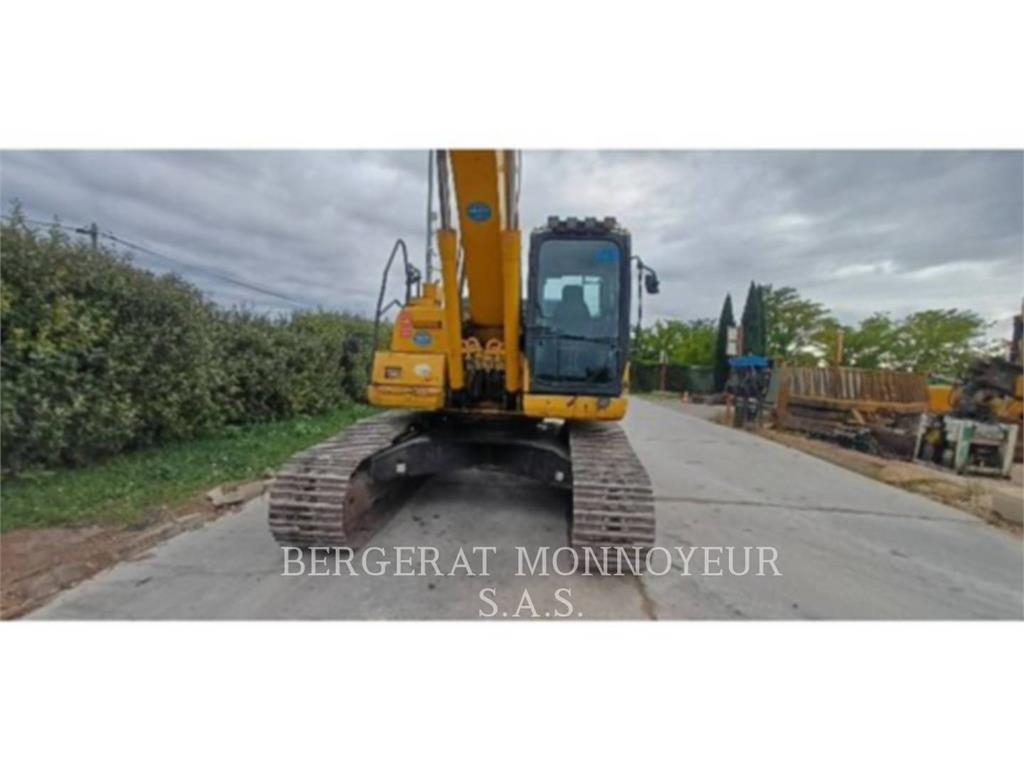 Komatsu HB215LC2 Paletli ekskavatörler