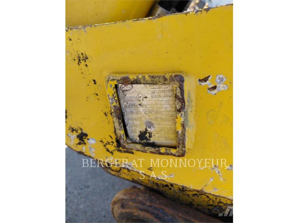 Komatsu PC118MR 履带挖掘机