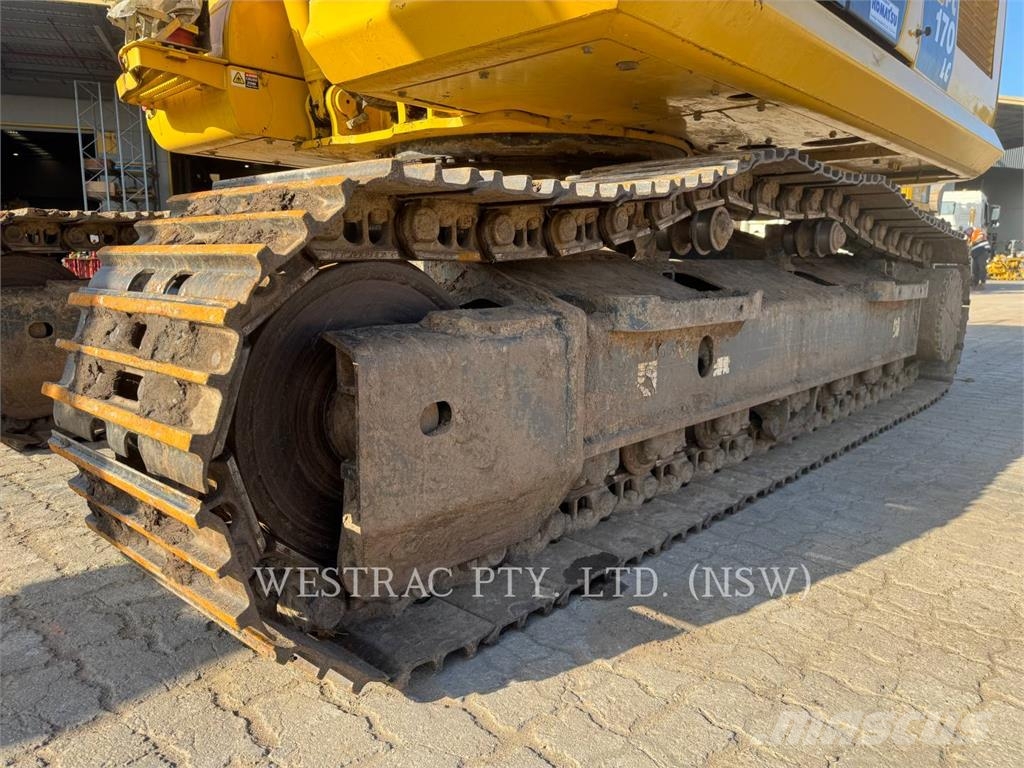 Komatsu PC170LC-11 Roomikekskavaatorid
