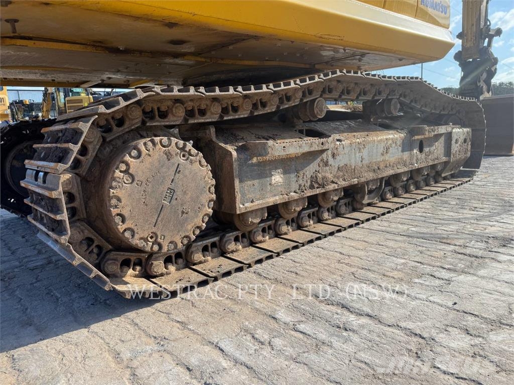 Komatsu PC170LC-11 Roomikekskavaatorid