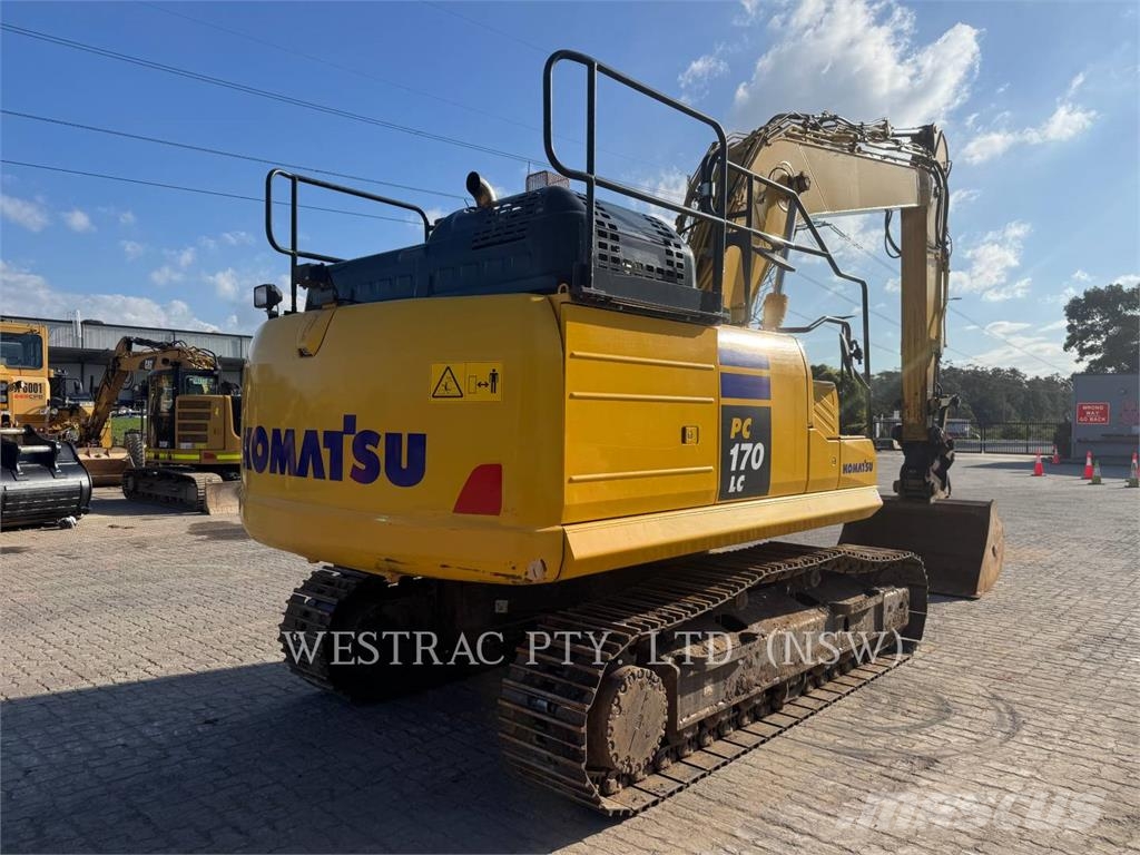 Komatsu PC170LC-11 Roomikekskavaatorid