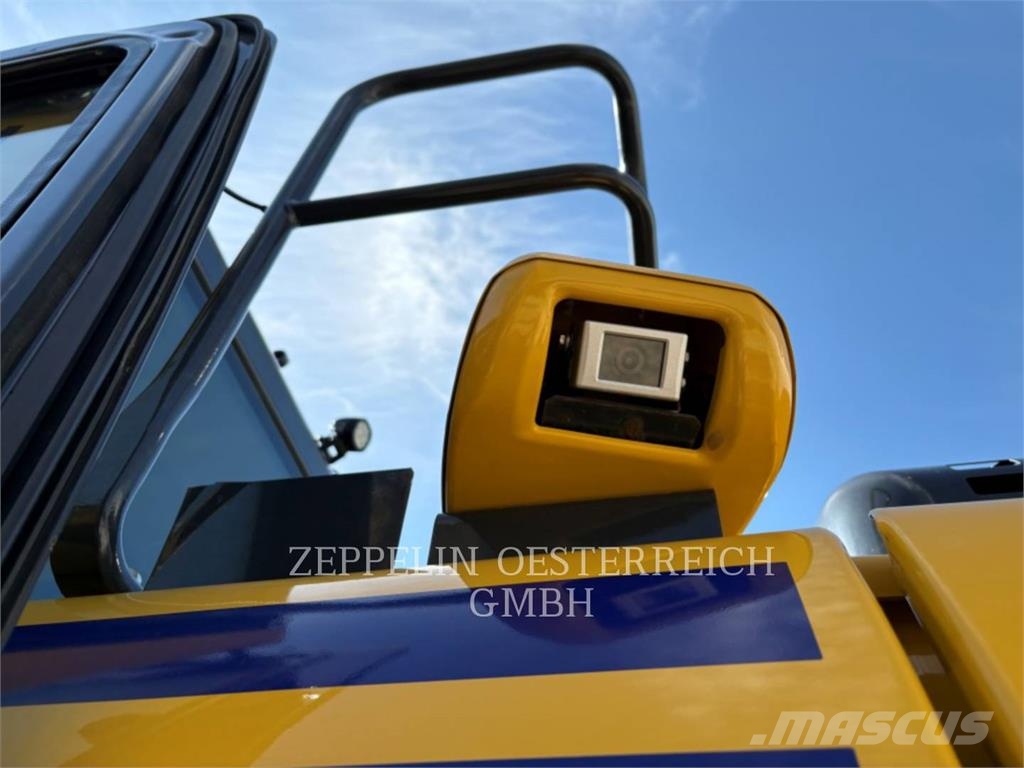 Komatsu PC210LC Rupsgraafmachines