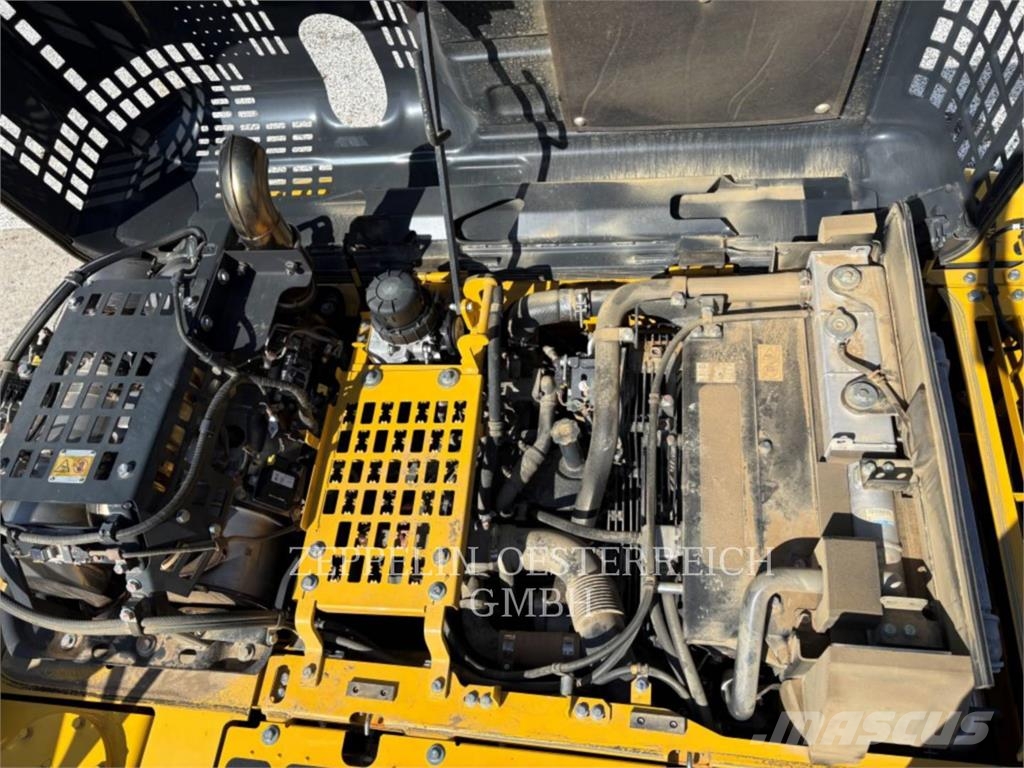 Komatsu PC210LC Rupsgraafmachines