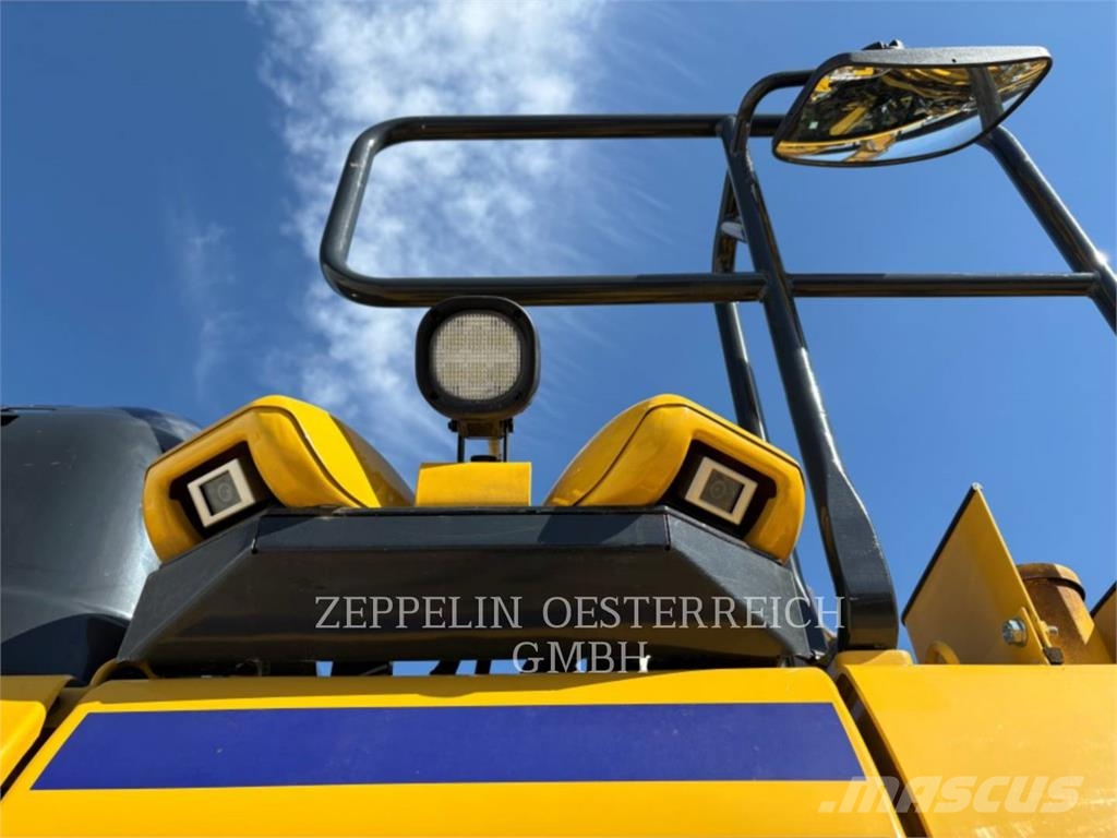 Komatsu PC210LC Rupsgraafmachines
